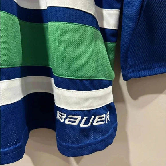 Bauer Vancouver Canucks Blank Hockey  Jersey - Mens XXL - Picture 6 of 10